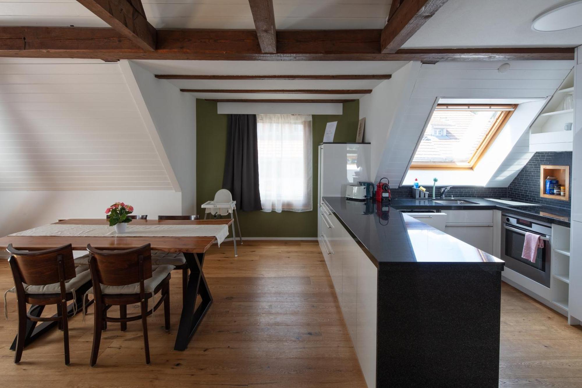 Berg & Berg Apartments - Spiez Self-Check-In Buitenkant foto